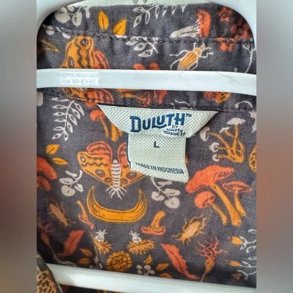 Duluth Trading Co Organic Cotton Button Down Shirt, size L - Picture 4 of 5